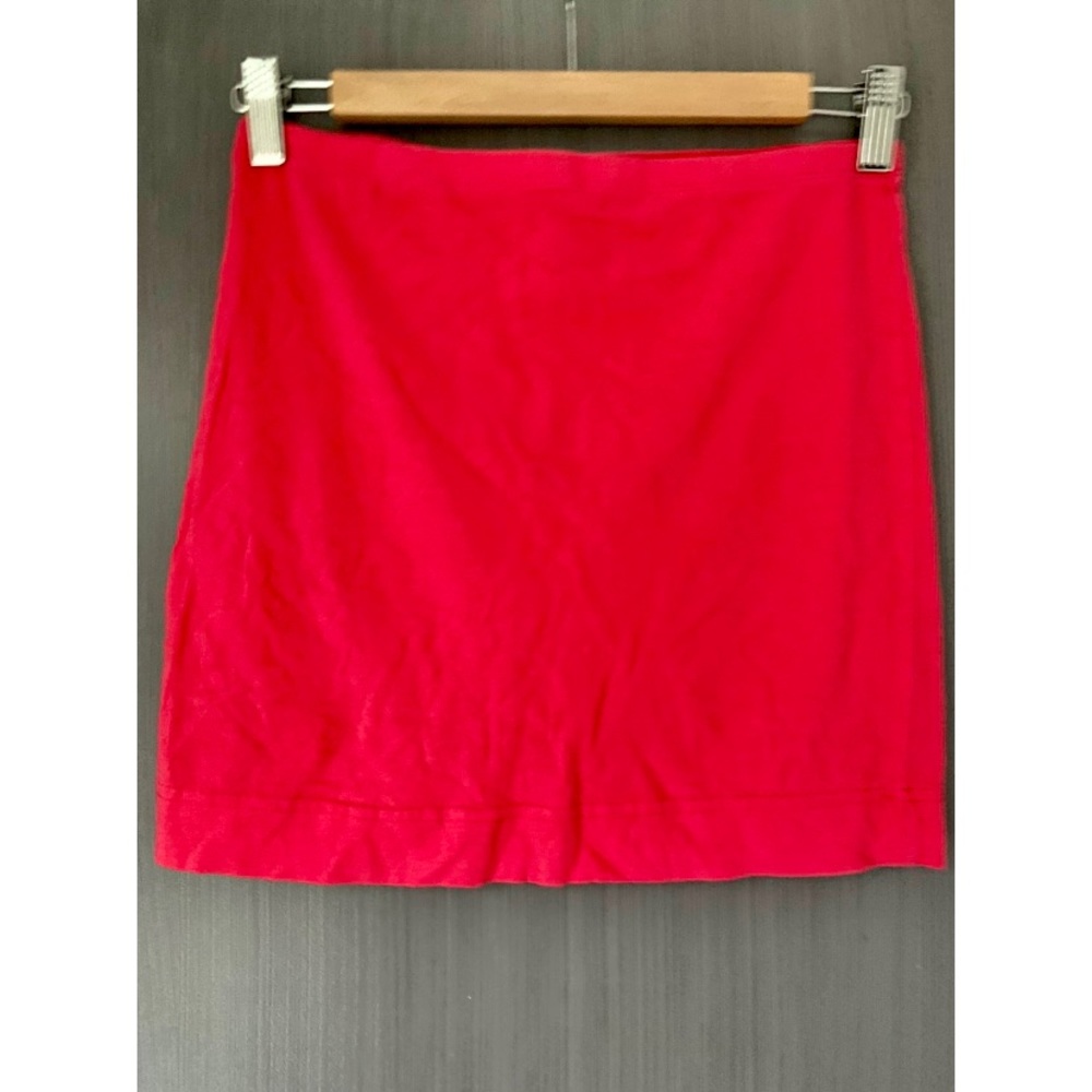 H&M Basic spandex hot pink miniskirt size S
